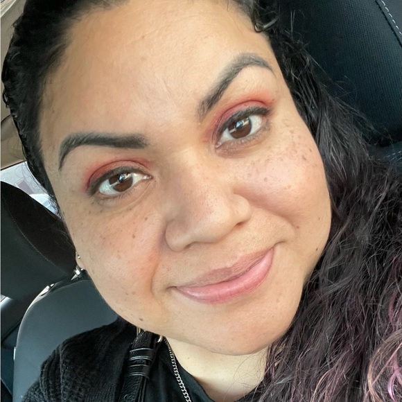 Meet your Posher, Nancy - Picture 1 of 1